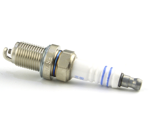 Candela di Accensione Iridium Platino Rame FLR8LDCU +9 di Qualità Superiore, Candela FR7DC +8 +9 +45 +48 per Auto - Product Image 1