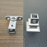 Accessoires de balustrade d'escalier modernes en aluminium : Connecteurs, supports de poteaux et bases pour balcon intérieur