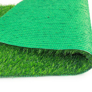 Alfombra de césped artificial de PP de alta calidad de 25mm de 10mm para jardines de patio trasero de 60mm para <span class=keywords><strong>bodas</strong></span>, césped sintético verde - Product Image 3