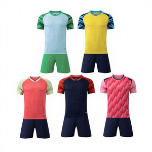 カスタマイズされた25-26サッカーウェア フットボールジャージ チームユニフォーム プレーヤーバージョンシャツ メンズ用 - Product Image 1