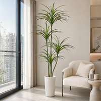 Vente en gros de plantes artificielles en pot en plastique écologique pour projets paysagers : Dracaena et Yucca