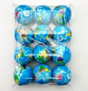 Vente en gros de balles anti-stress en mousse PU représentant les planètes du système solaire de 63 mm, jouet sensoriel pour enfants, soulagement de l'anxiété, cadeau éducatif - Product Image 4