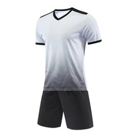 Uniforme de Fútbol de Poliéster de Secado Rápido OEM/ODM, Ropa Deportiva, Conjunto de Camiseta de Fútbol de Punto en Blanco al por Mayor