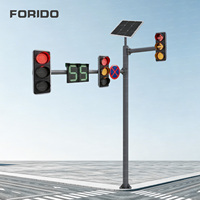 Système de feux de circulation solaires intelligents personnalisés professionnels, poteau de signalisation routière octogonal galvanisé à chaud Q235 de 3 à 12 m