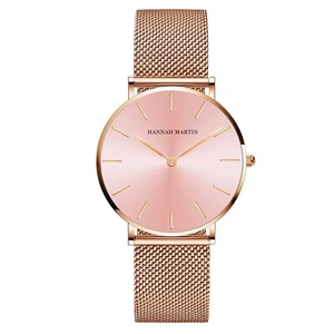 Nouvelle montre pour femme en acier inoxydable à bracelet en maille, étanche, cadran large de 36 mm, montre sport à quartz - Product Image 2