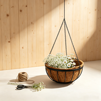 Panier suspendu classique vintage élégant en fer noir avec doublure en coco écologique pour jardin, patio, balcon, maison, commerce, restaurant, café