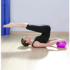 Mini ballon de Pilates en PVC anti-éclatement de <span class=keywords><strong>couleur</strong></span> crème blanc lait, logo personnalisé, ballon de yoga d'exercice avec mini bande de <span class=keywords><strong>résistance</strong></span> en boucle - Product Image 6