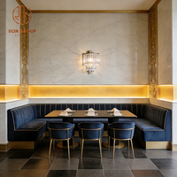Halbrunde Marmor-Sitzgruppe für Cafés: Sofa, Stuhl und Tisch als Sitzmöbel für Restaurants