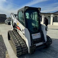Chargeuse sur chenilles Bobcat T770 d'occasion, 1576 kg, avec levage vertical, moteur 92 CV, godet de 0,55 m³, pour travaux de construction et d'aménagement paysager