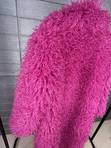 Cappotto Invernale da Donna 2025 Personalizzabile e Colorato, Stile Lussuoso Simil-<span class=keywords><strong>Pelliccia</strong></span>, Lungo Cappotto Femminile che Imita il Pelo di Agnello Mongolo - Product Image 3
