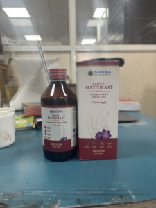 Sirop Herbal Rafiq-E-Masturaat Formule Avancée pour le Bien-être Féminin avec Ashwagandha, Manjistha, Amaltas, Kalonji, Gingembre Sec et Rose - Product Image 2