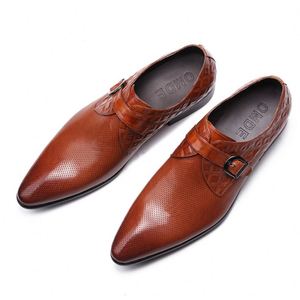Nouvelles Chaussures en Cuir Semi-Ouvertes pour Hommes, Style Tendance avec Fermeture Auto-agrippante, Respirantes, Toutes Saisons, Bout Pointu, Confort Optimal - Product Image 5