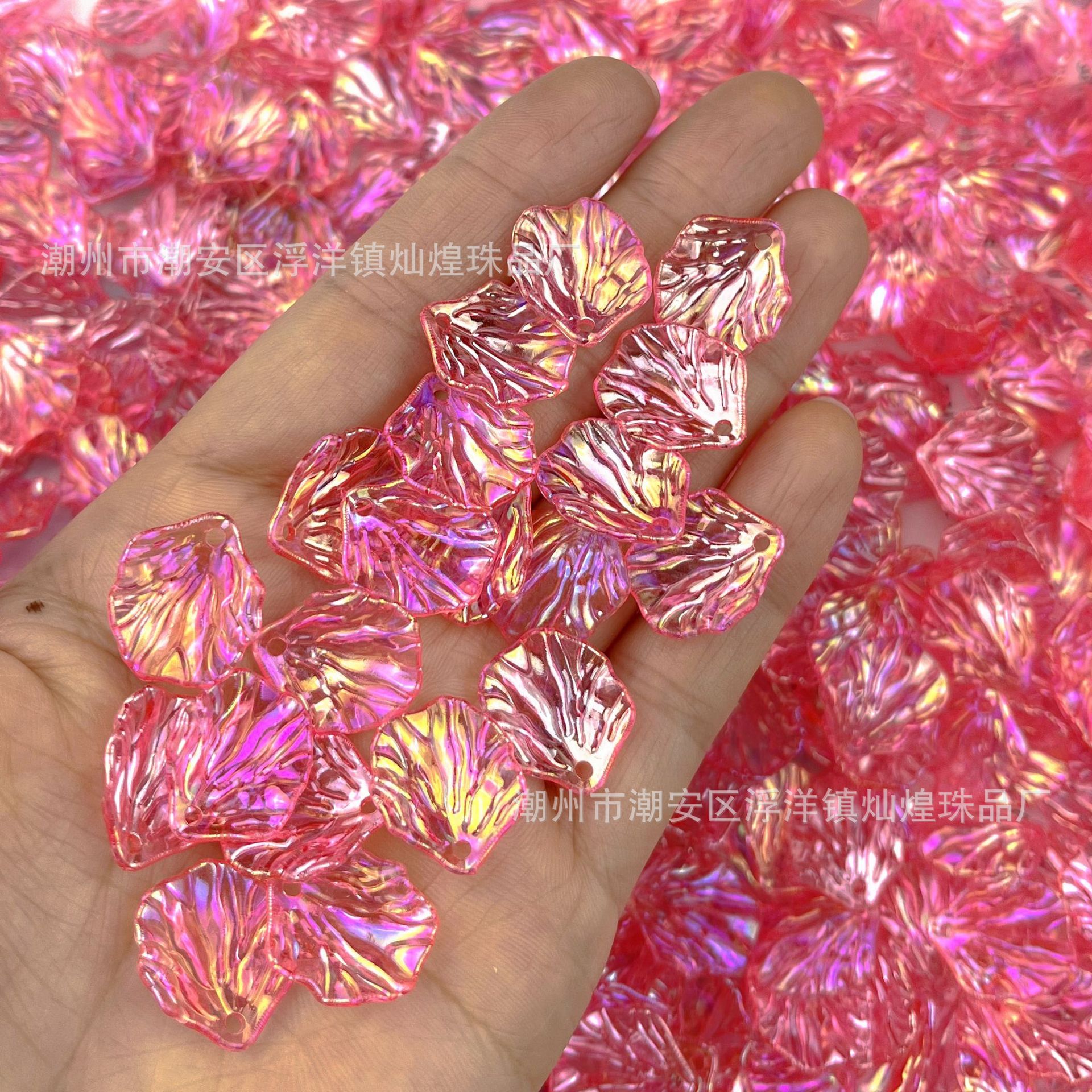 23 piezas de imitación de concha marina translúcidas de color rosa intenso