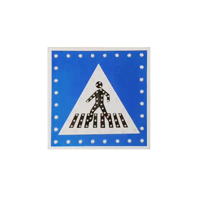 60x60cm Solar Powered Pedestrian Crossing Sign Traffic Sign Category