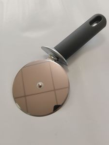 Durable <strong>Pizza</strong> <strong>Cutter</strong> Zinc Alloy Wheel with TPE Non-slip Handle Stainless Steel <strong>Pizza</strong> Slicer for <strong>Pizzeria</strong> Home Baking - Product Image 3