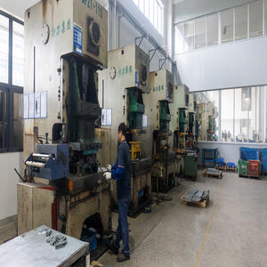 定制精密不锈钢工业金属加工零件加工钣金激光切割折弯冲压OEM - Product Image 6