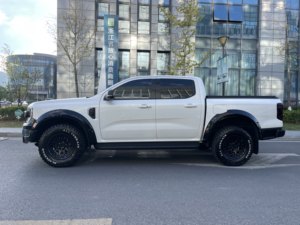 <span class=keywords><strong>Ford</strong></span> <span class=keywords><strong>Ranger</strong></span> 2023 Explorer <span class=keywords><strong>version</strong></span> essence automatique à quatre roues motrices - Product Image 4