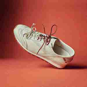 Nouvelle Collection Printemps 2026 – Baskets Décontractées à Semelle Épaisse pour Femme, Modèle Fer à Cheval Porte-Bonheur, Blanches - Product Image 3