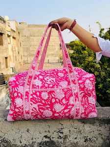 Sac de voyage matelassé en coton, fait main, élégant, grande capacité, léger, durable, pour les voyages de week-end, la salle de sport ou l'usage quotidien - Product Image 2