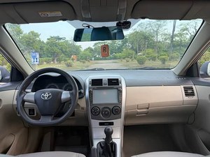 Toyota Corolla 2012 Berline Édition Sport 1.6L Essence Manuelle Traction Avant Conduite à Gauche Euro 5 <span class=keywords><strong>Voiture</strong></span> d'Occasion Jantes en Alliage Caméra Arrière - Product Image 6