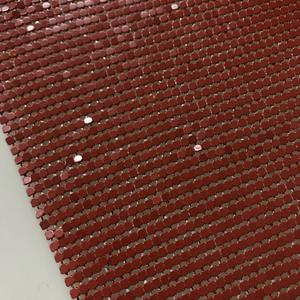 <span class=keywords><strong>3mm</strong></span> מתכת רשת בד אדום שרשרת דואר רשת עבור בגדים - Product Image 2