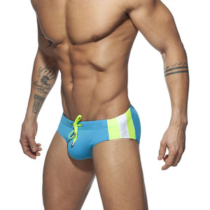 2025 Sexy Triangle Pantalon <span class=keywords><strong>De</strong></span> Natation Attaché, À La Mode Et À La Mode Hommes Maillots <span class=keywords><strong>De</strong></span> <span class=keywords><strong>Bain</strong></span> Hommes - Product Image 4