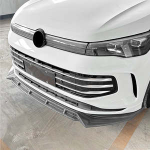 ลิ้นกันชนหน้า AMP-Z สำหรับรถยนต์ Volkswagen Tiguan MK3 รุ่นปี 2024+ รุ่นมาตรฐาน สีดำเปียโน ลายคาร์บอนไฟเบอร์ ผิวด้าน - Product Image 1