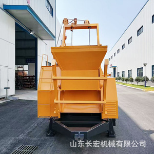 Camion malaxeur à béton Changhong Machinery, alimenté au diesel, capacité de transport verticale de 120 m, horizontale de 300 m - Product Image 1