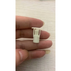 Hebilla de Fijación para Guardabarros Smart 451, 0009982485, para Reemplazo y Reparación de Clips de Sujeción Automotrices - Product Image 1