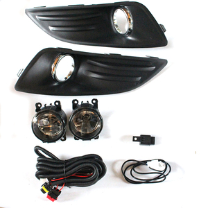 Faro Fendinebbia Anteriore Alogeno per Ford <span class=keywords><strong>Fiesta</strong></span> 13-18 Hatchback 3 Porte, Luce Fendinebbia Anteriore con Interruttore e Kit di Cablaggio - Product Image 1