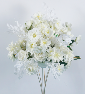 Boule de fleurs artificielles élégante pour mariage, boule romantique pour photomaton - Product Image 4