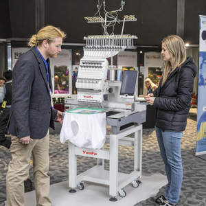 Chất Lượng Cao Đầu Duy Nhất 15 Kim Tự Động Máy Vi Tính Máy Thêu Cho Hat Cap Áo Thun - Product Image 1