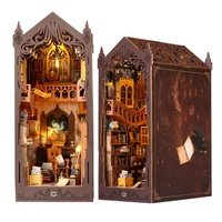 Kit miniature de niche à livres en bois DIY, échelle 1:32, insert pour maison de poupée, lumières LED, ensemble de construction artisanal, pour les 10 ans et plus, éducatif, fabriqué en Chine