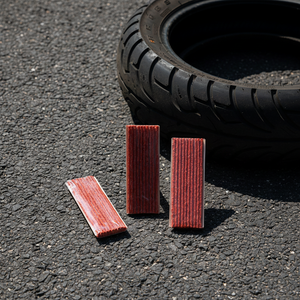 Kit de réparation de pneus auto sans chambre à air par vulcanisation – Bouchons de réparation et joints d'étanchéité pour pneus auto - Product Image 1