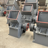 Concasseur à marteaux pour galets de rivière 200x300 Diesel Moteur pas à pas - Capacité max. 10t/h Utilisé pour le concassage de vieilles briques et de blocs de béton
