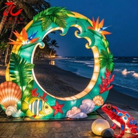 Große Zigong-Laterne Maßgefertigter Tropischer Blumen-Fotorahmen Motiv-Lichtlaterne für Außenbereich Park Festival Ausstellung Dekoration