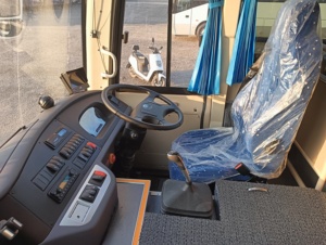 รถบัสยูทงมือสอง รุ่น ZK6102d 45 ที่นั่ง ราคาประหยัด พวงมาลัยซ้าย/ขวา รถบัสโดยสารและรถโค้ชมือสอง เกียร์ธรรมดา รถบัสเมืองมือสอง - Product Image 5