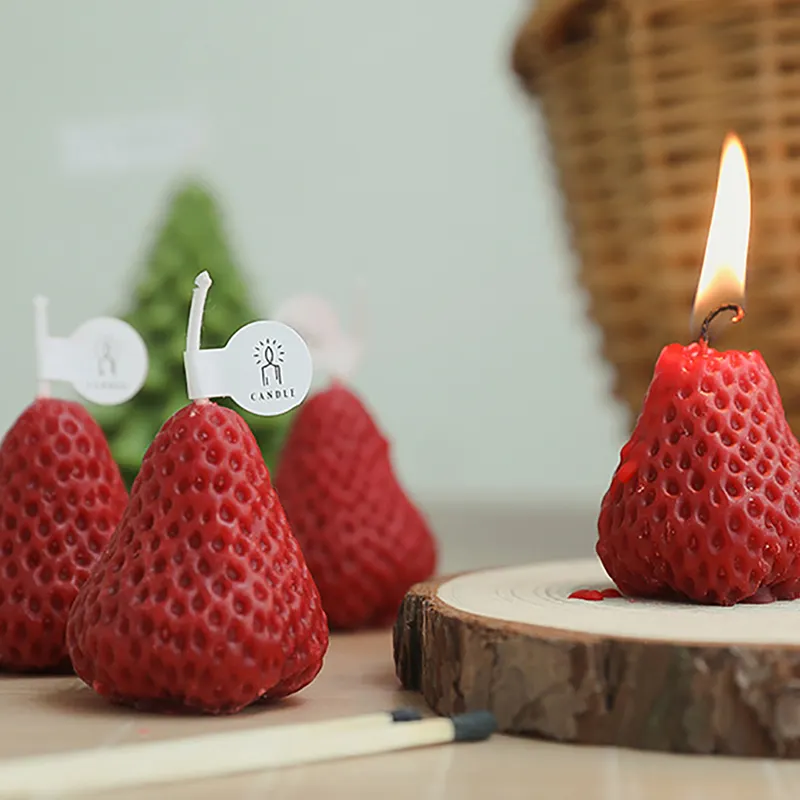 Kotak Hadiah Ulang Tahun Pernikahan, Lilin Stroberi Cantik 1 Buah/4 Buah Lilin Kedelai Aromatik Lilin Wangi