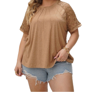 Blusa Holgada de Talla Grande para Mujer con Diseño de Manga Corta Calada, Cuello Redondo, Poliéster de Secado Rápido - Product Image 1