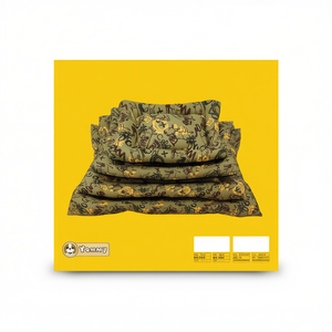 Set di Quattro Tappetini per Cani con Fondo Antiscivolo Quadrato e Motivo, Eleganti Lettini per Animali Domestici - Product Image 2