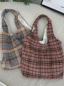 <b>Retro</b> Style Tartan Woolen Fabric Plaid Class Tote Vest Purse Soft Casual Shopping Bag Travel Bucket Handbag - Product Image 2