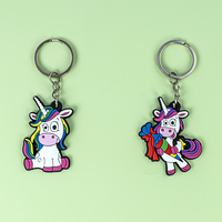 Porte-clés licorne en PVC souple, joli porte-clés animal pour clés de voiture, pendentif pour sac à main, cadeaux d'anniversaire pour adolescentes