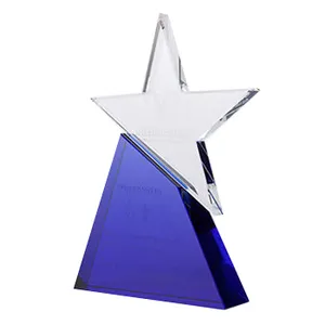 Personalização por atacado de painéis decorativos de cristal K9 de alta qualidade com estrela transparente e troféus de cristal de prêmio com base azul