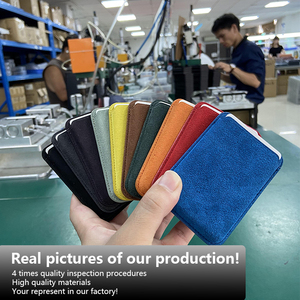 Logo personalizzato colori camoscio tessuto sport auto interni italiani materiali di lusso magneti porta carte per <span class=keywords><strong>iphone</strong></span> 15 <span class=keywords><strong>portafoglio</strong></span> - Product Image 2