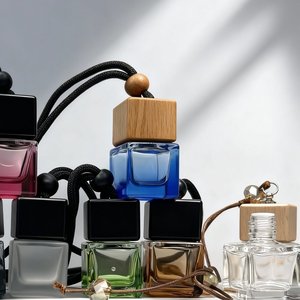 Venta <span class=keywords><strong>de</strong></span> Fábrica, <span class=keywords><strong>Botella</strong></span> <span class=keywords><strong>de</strong></span> Vidrio Cuadrada <span class=keywords><strong>de</strong></span> 8 ml para Perfume <span class=keywords><strong>de</strong></span> Coche, con Degradado Azul Marrón Esmerilado, <span class=keywords><strong>de</strong></span> Alta Calidad, con Tapa <span class=keywords><strong>de</strong></span> Rosca - Product Image 6