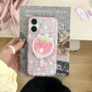 Funda Magnética Transparente Rosa con Diseño de Fresa para iPhone 16 Pro Max 15 14 13, Linda Funda para Mujer - Product Image 4