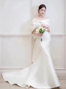 2025 Venta caliente novia simplicidad hombro-como cola de pez sale Drag -tailed satén temperamento vestido de noche blanco - Product Image 2