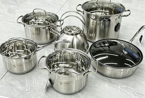 Conjunto de Panelas de Aço Inoxidável Reforçado 12 Peças: Panela Grande, Panela, Frigideira, Chaleira com Apito - Utensílios de Cozinha Modernos e Minimalistas - Product Image 2