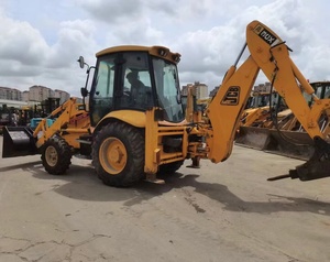 Chargeuse-pelleteuse JCB 3CX d'occasion, 4x4, d'origine britannique, faible nombre d'heures, bon état - Product Image 1