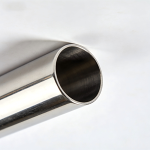 Tuyau sans soudure en acier inoxydable ASTM A312 TP304 1 pouce, Schedule 40, fini à chaud, recuit, surface Ra 0,35 mm, avec soudure 316Ti 409L - Product Image 6